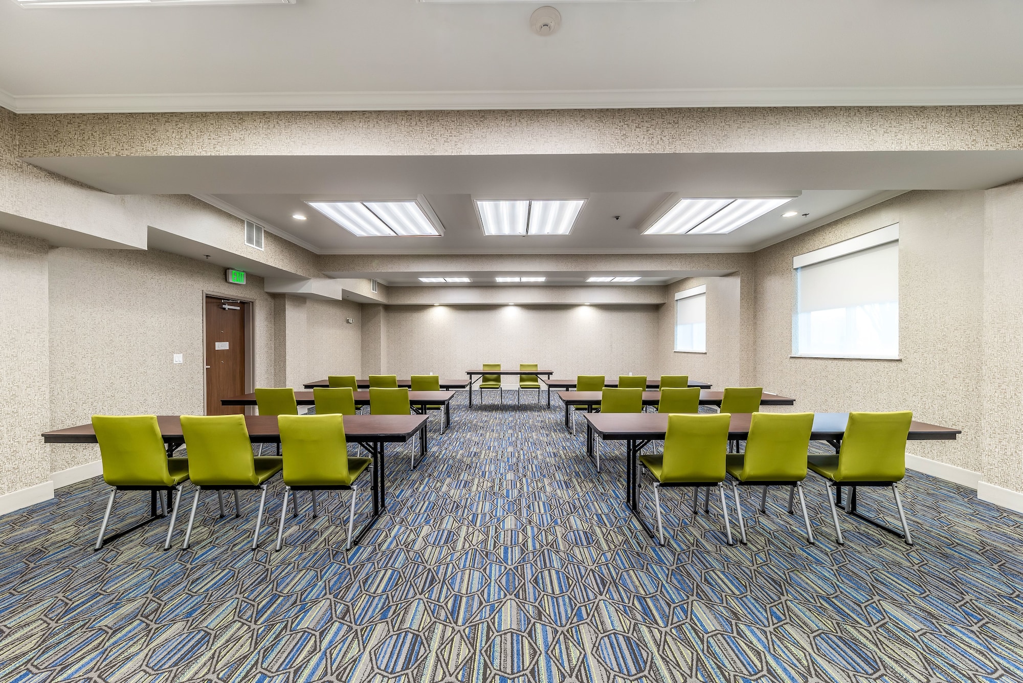 Holiday Inn Express & Suites Fort Worth I-35 Western Center