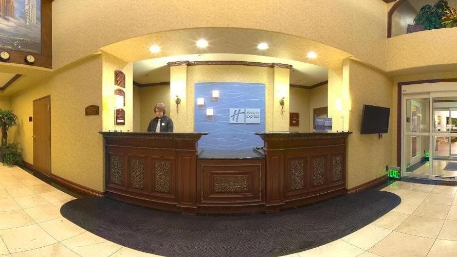 Holiday Inn Express & Suites Fort Worth I-35 Western Center