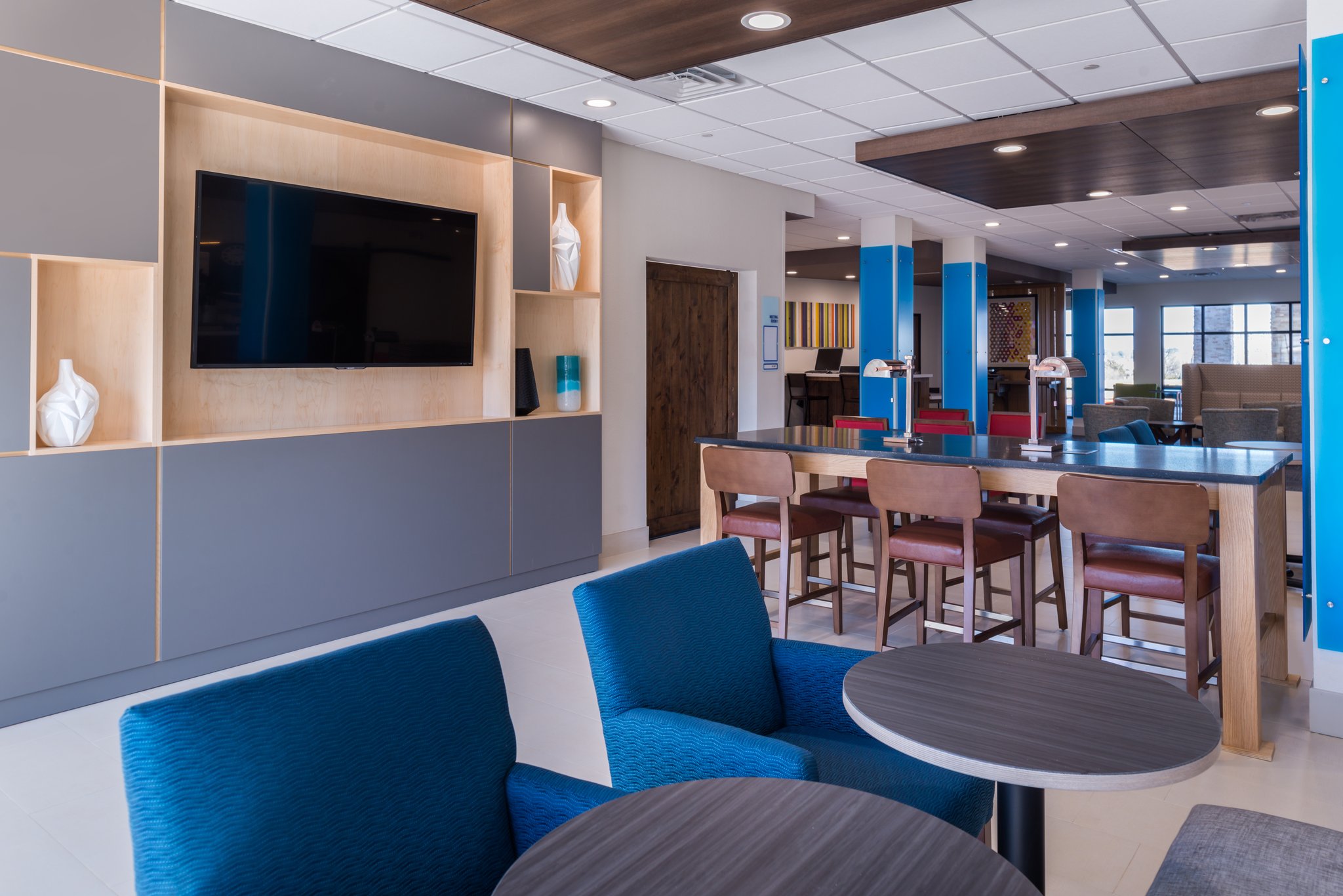 Holiday Inn Express & Suites Fort Worth West