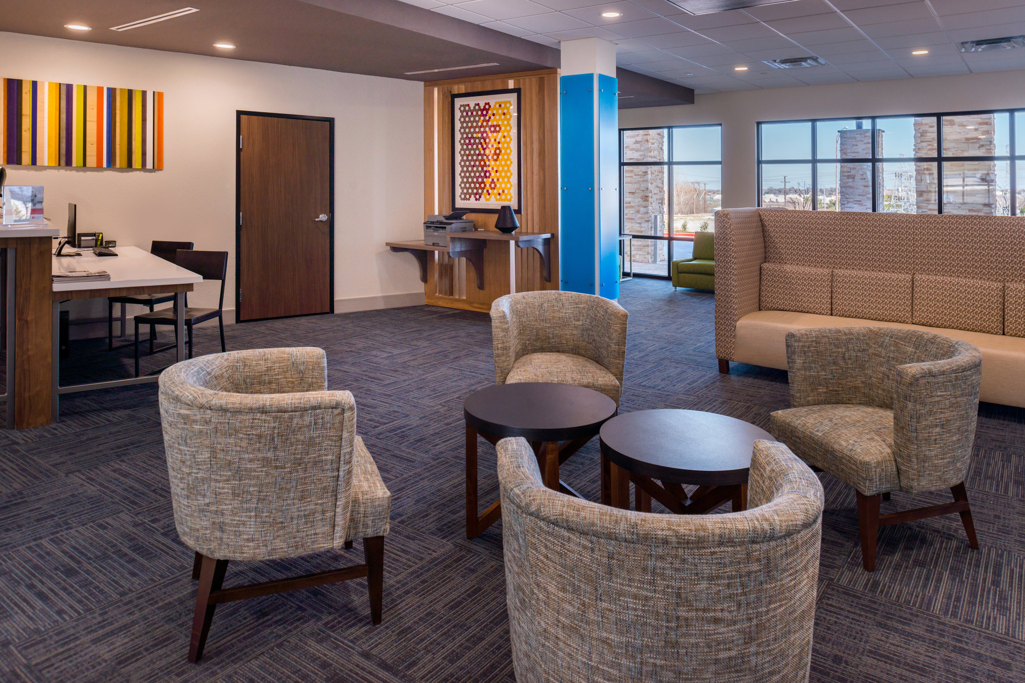 Holiday Inn Express & Suites Fort Worth West