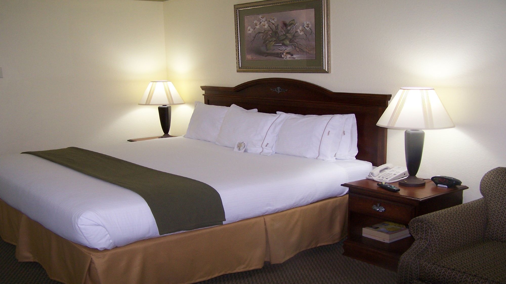 Holiday Inn Express & Suites Lake Worth Northwest Loop 820
