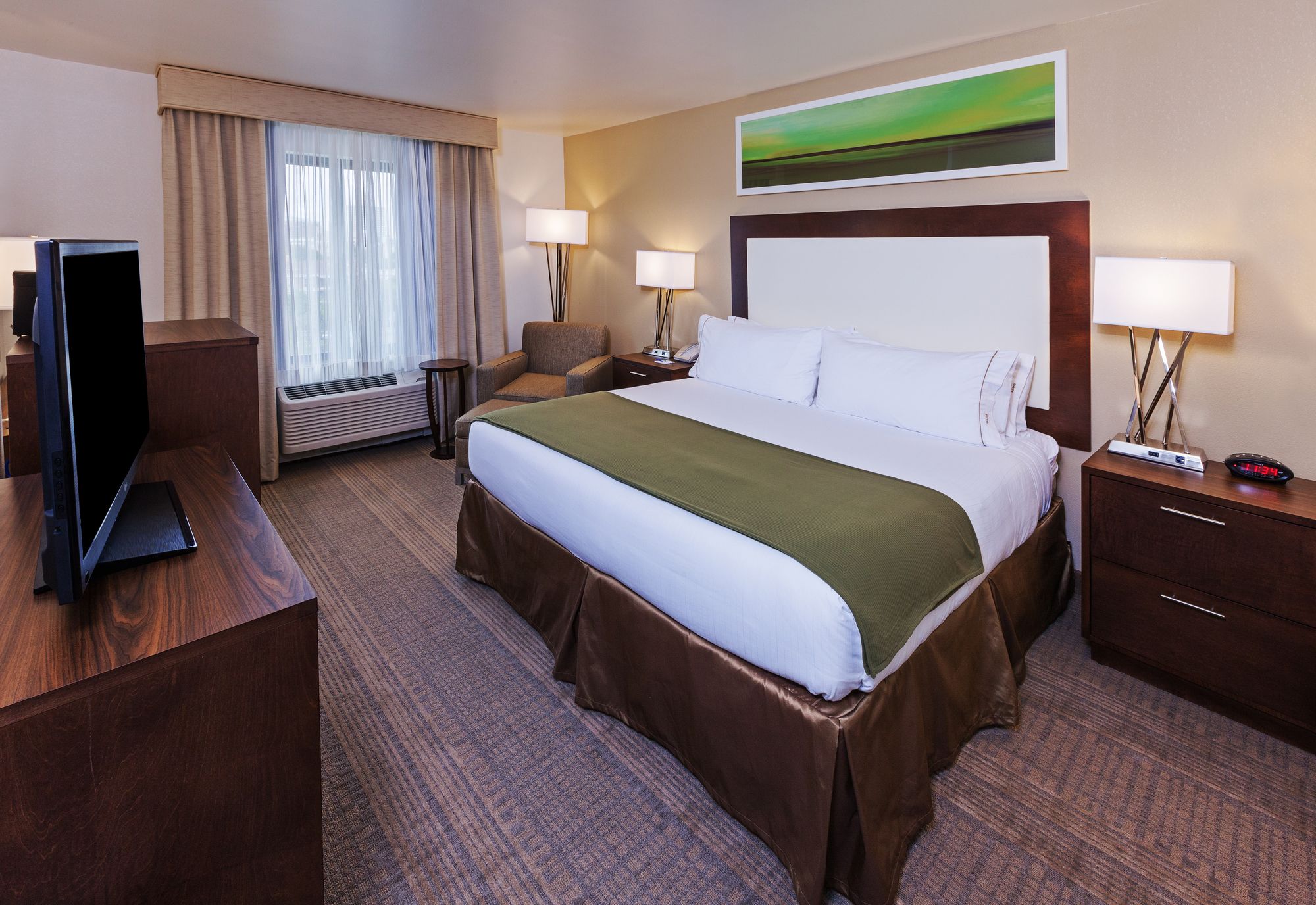 Holiday Inn Express & Suites Fort Worth Downtown