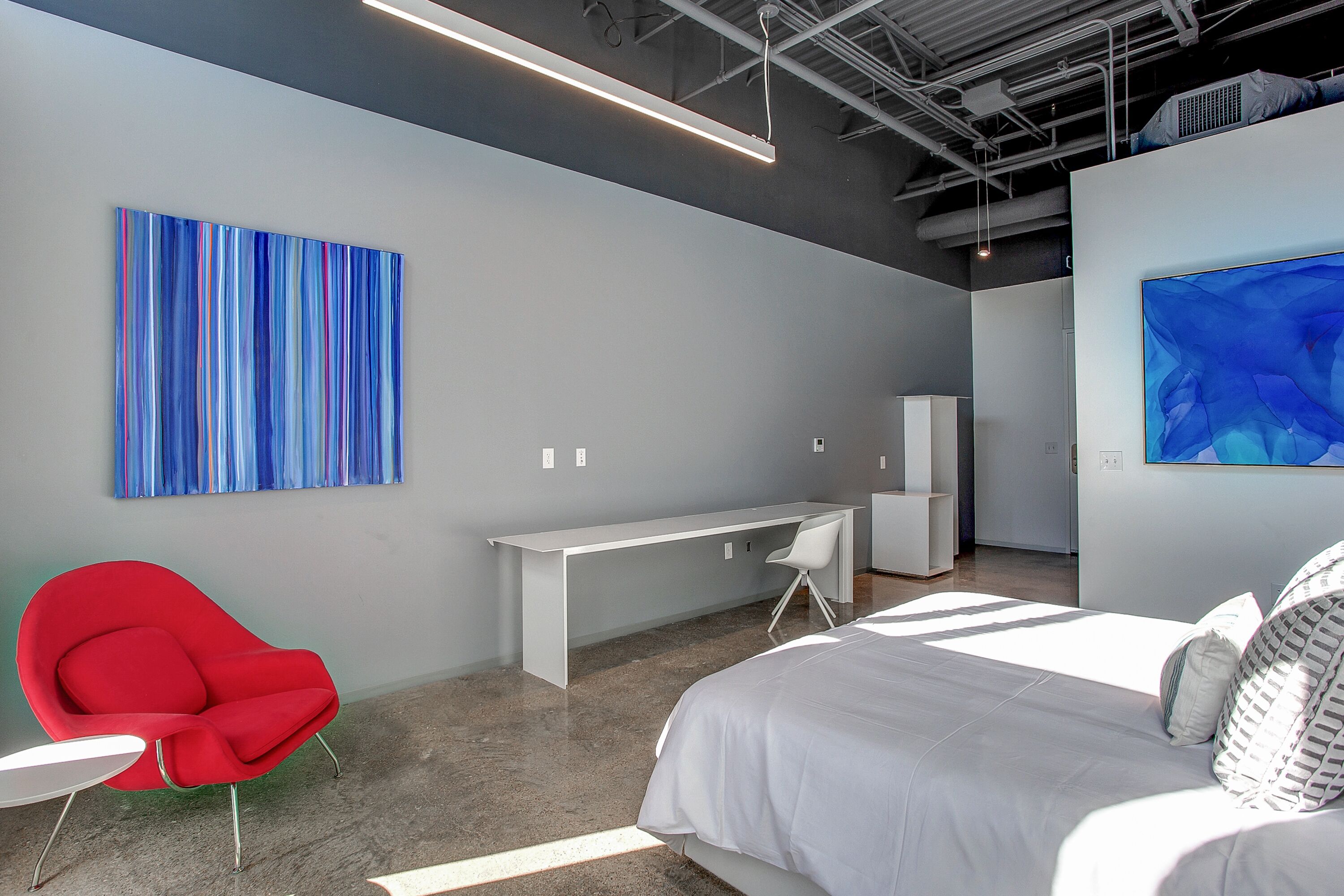 Hotel Revel