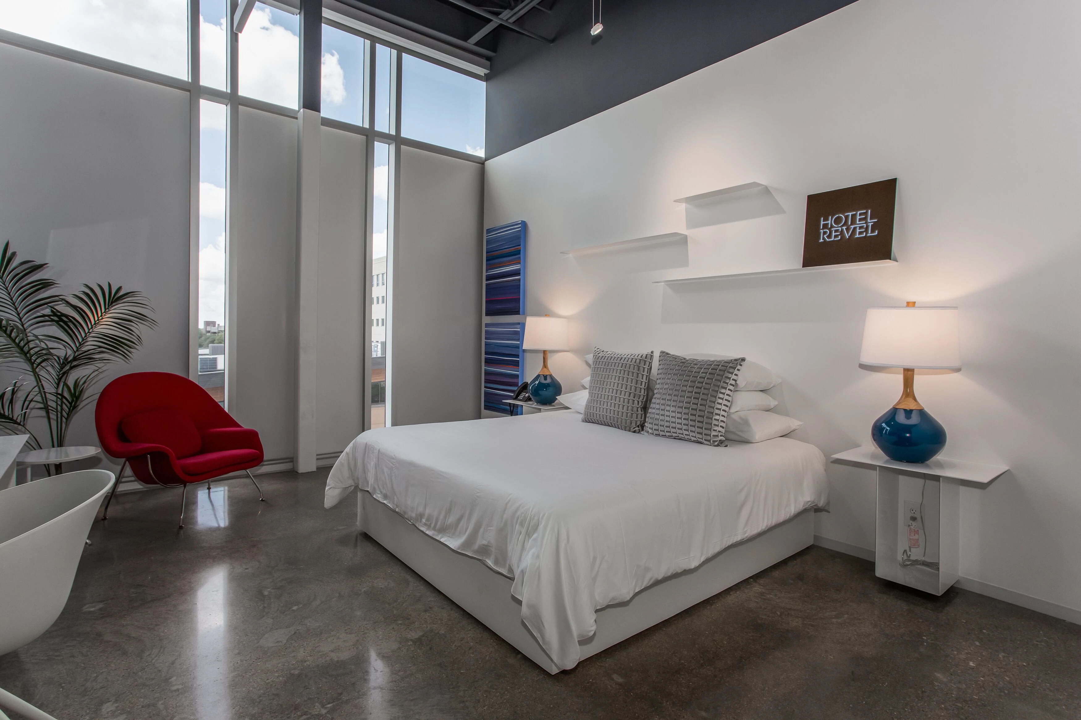 Hotel Revel