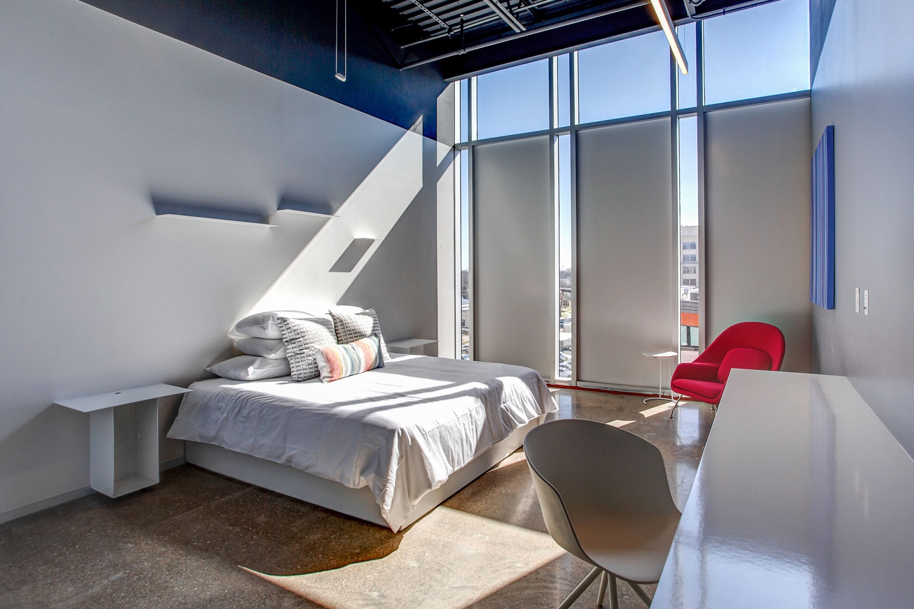 Hotel Revel
