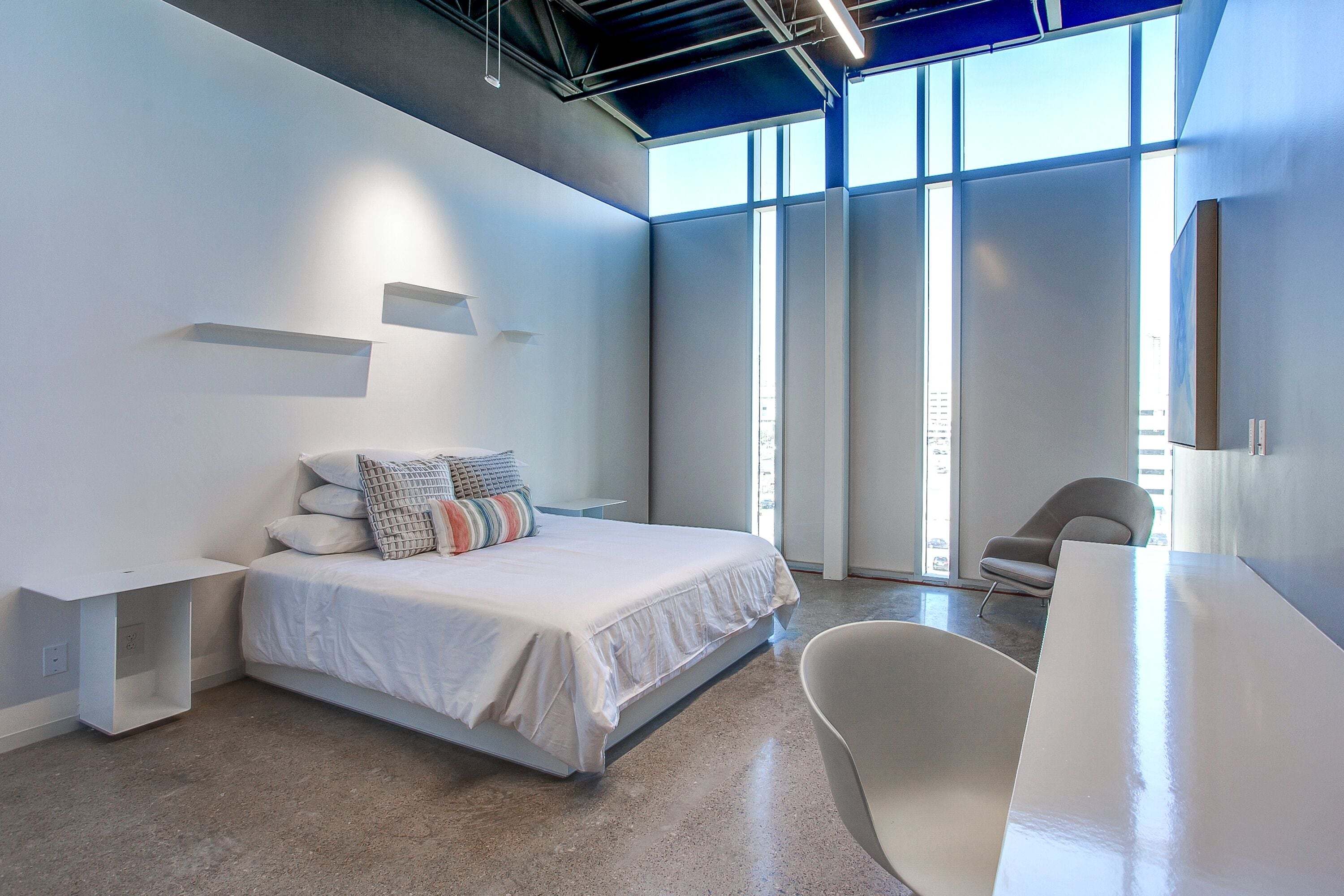 Hotel Revel