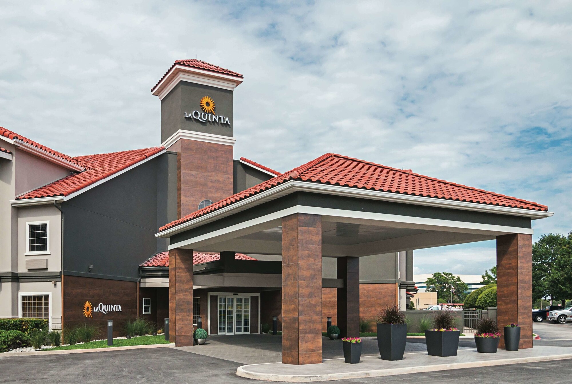 La Quinta Inn & Suites by Wyndham Fort Worth North