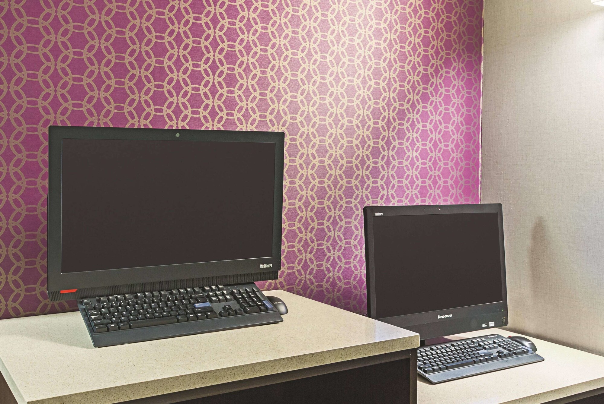 La Quinta Inn & Suites by Wyndham Fort Worth North