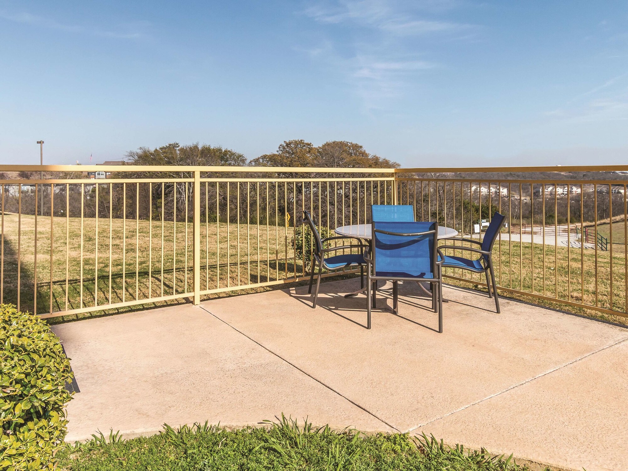 La Quinta Inn & Suites by Wyndham Fort Worth - Lake Worth