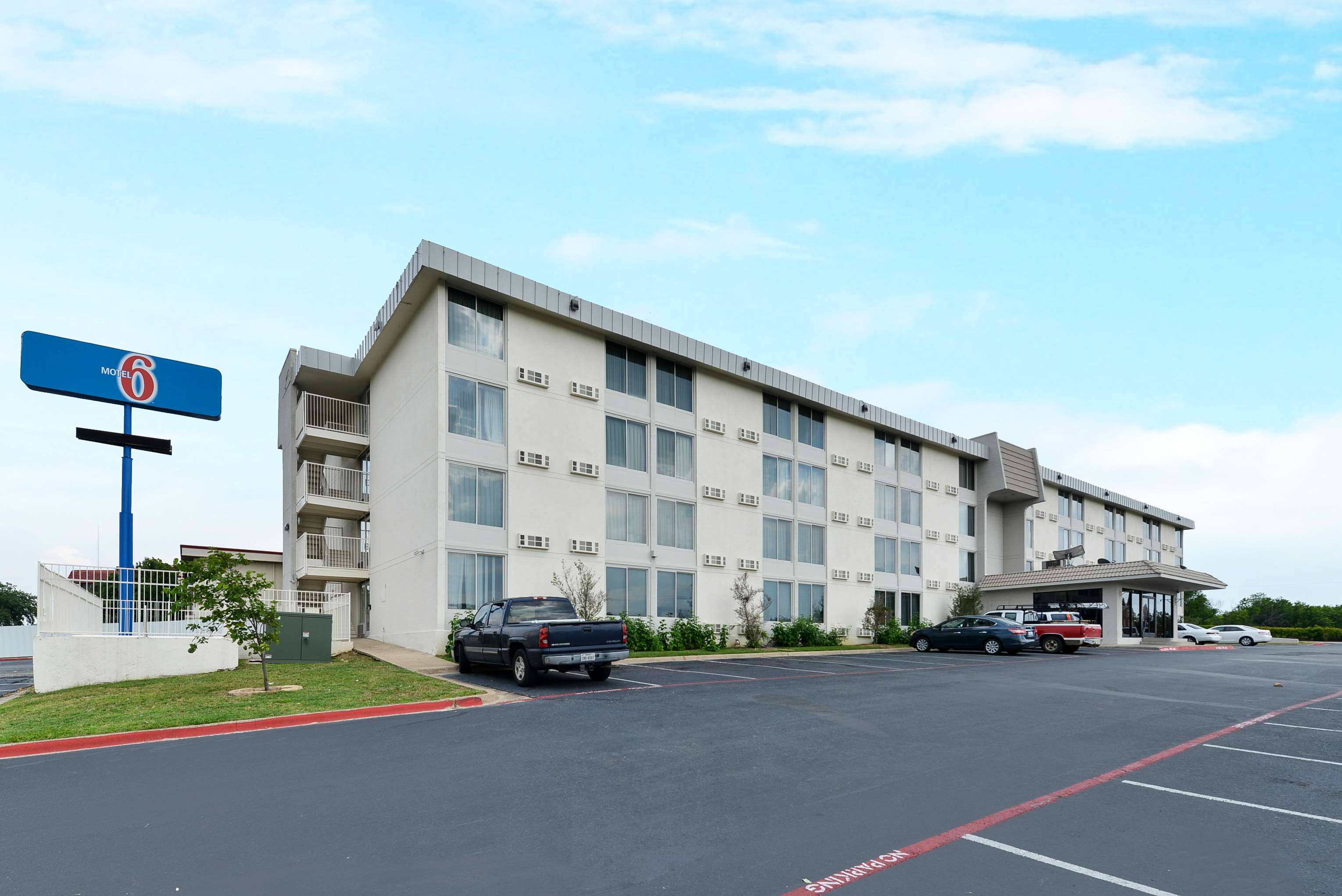 Motel 6 Fort Worth - Downtown East