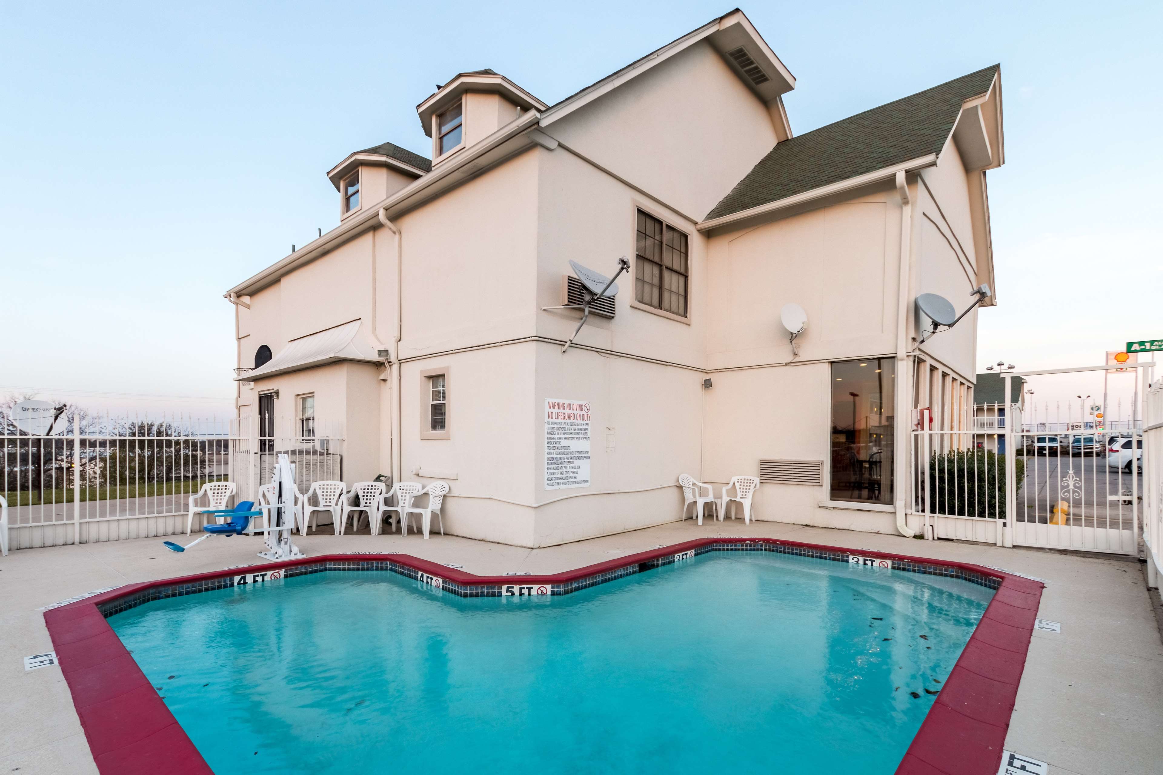 Motel 6 Fort Worth White Settlement