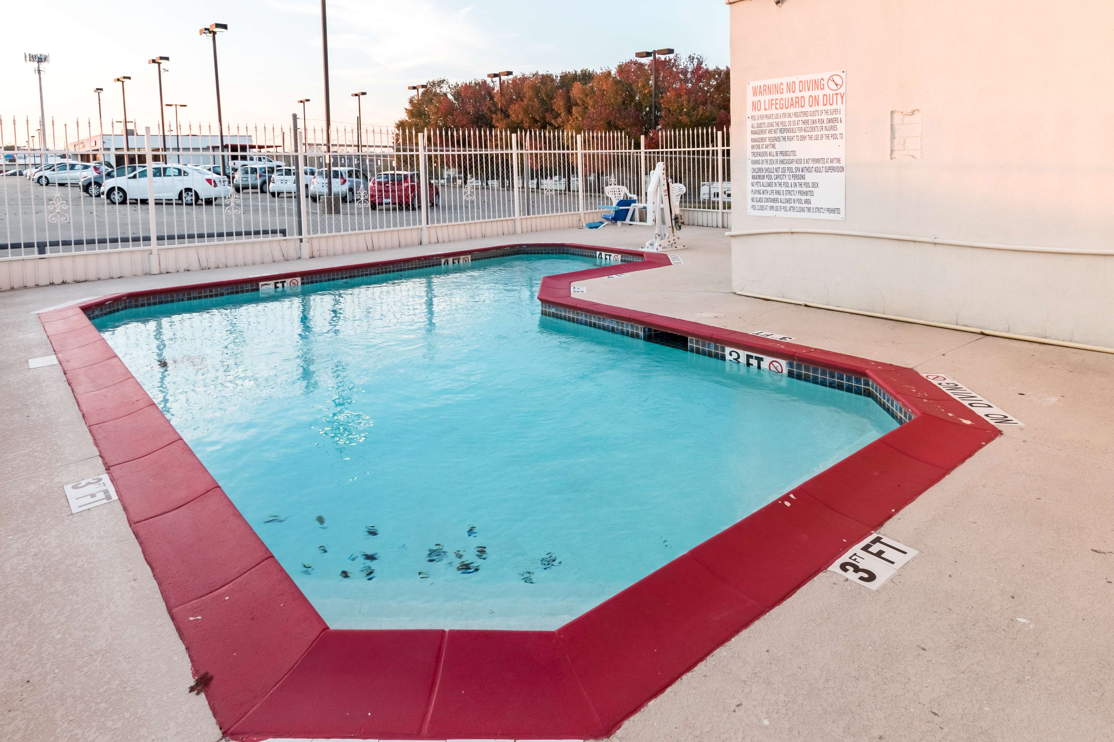 Motel 6 Fort Worth White Settlement