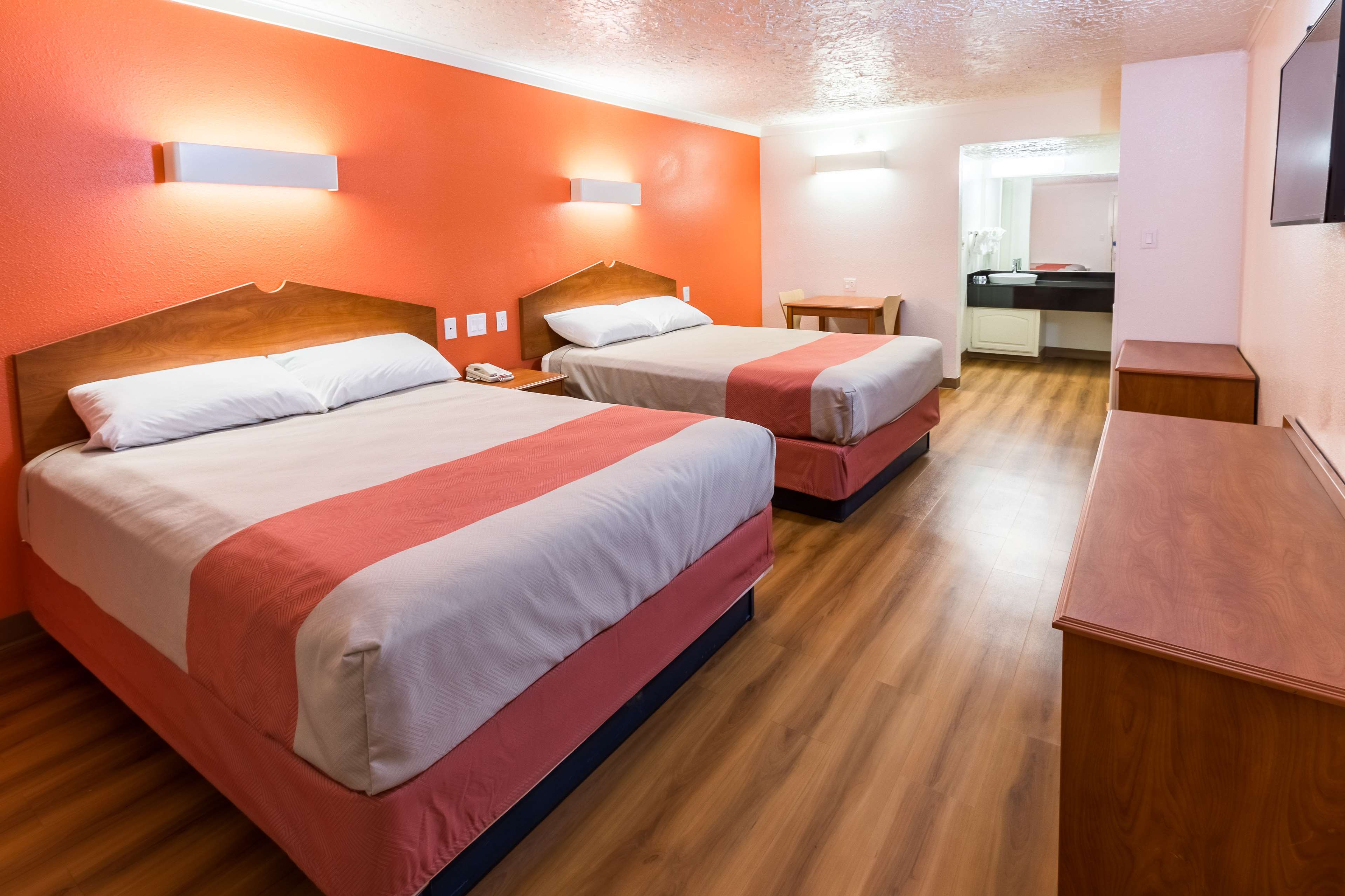 Motel 6 Fort Worth White Settlement