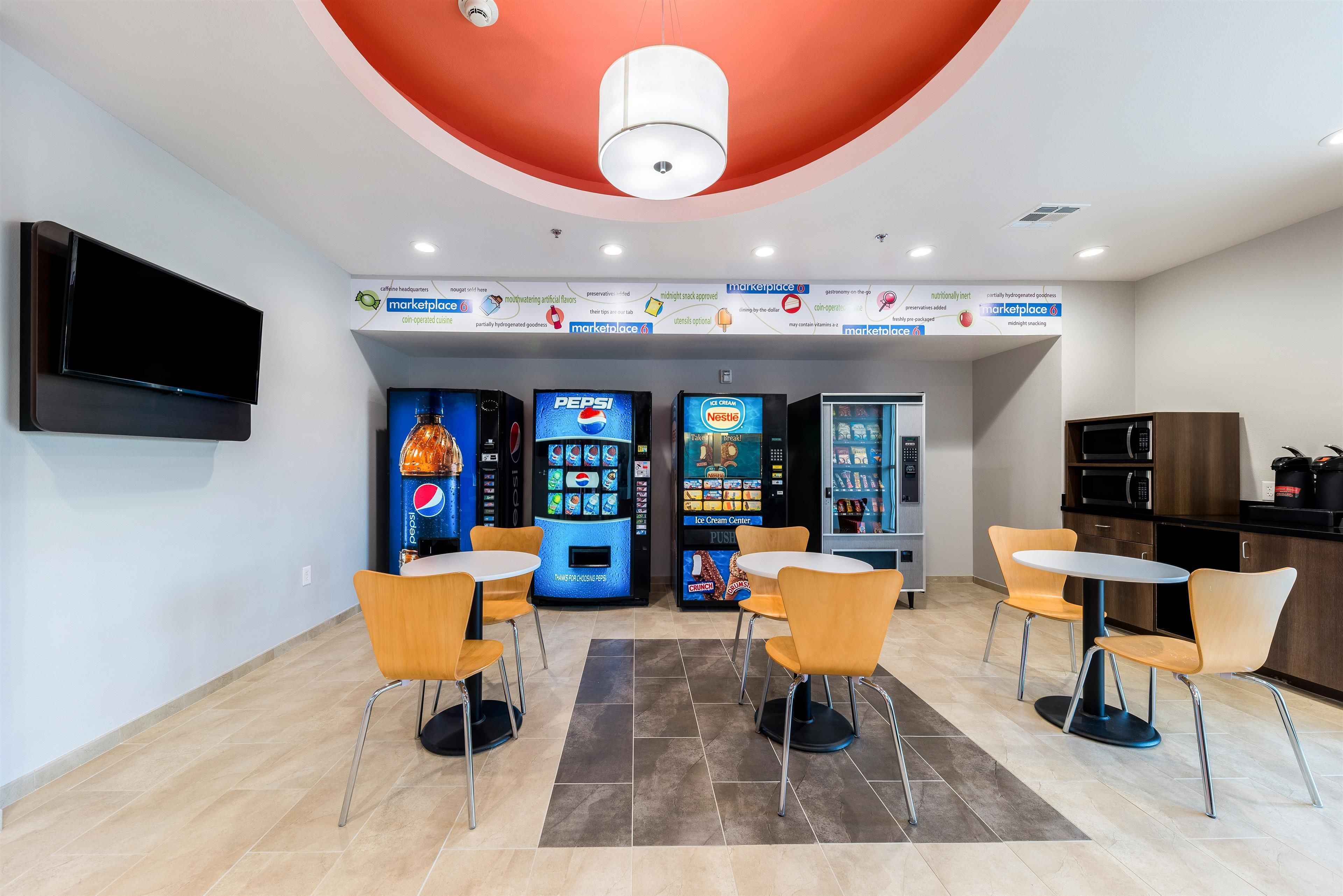 Motel 6 Fort Worth North Saginaw