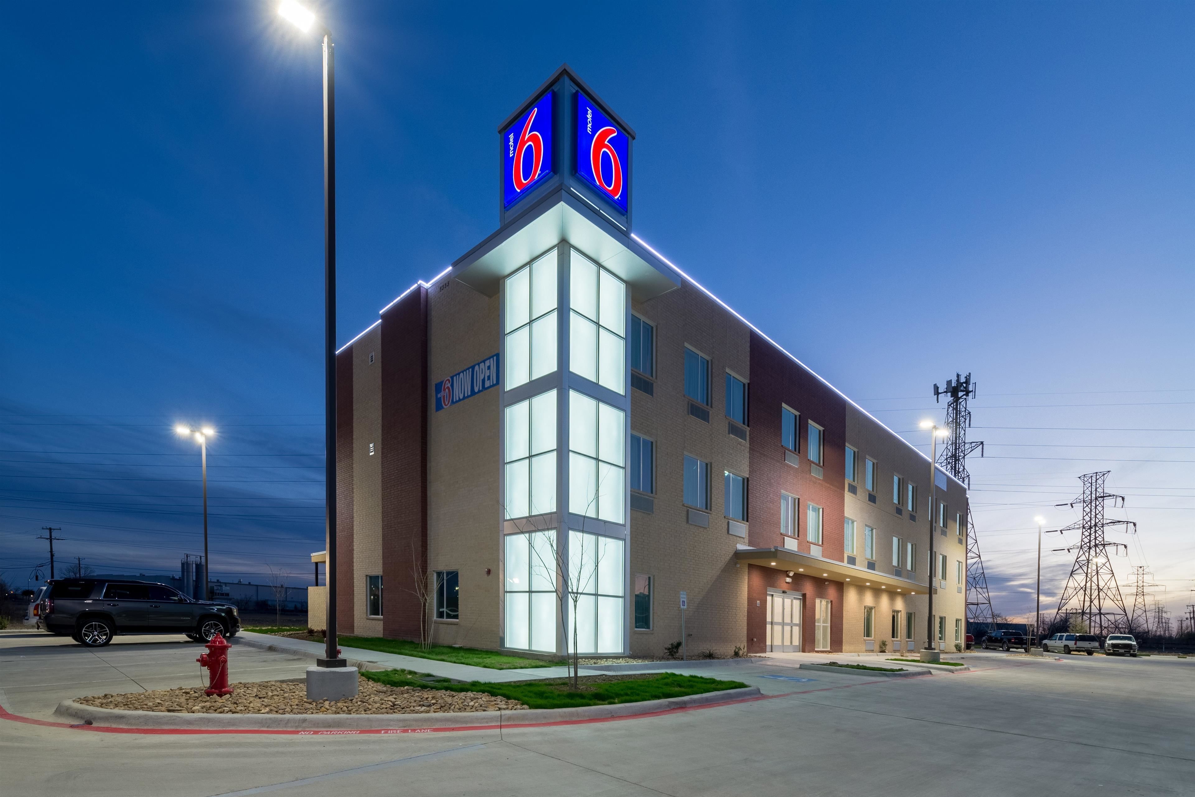 Motel 6 Fort Worth North Saginaw