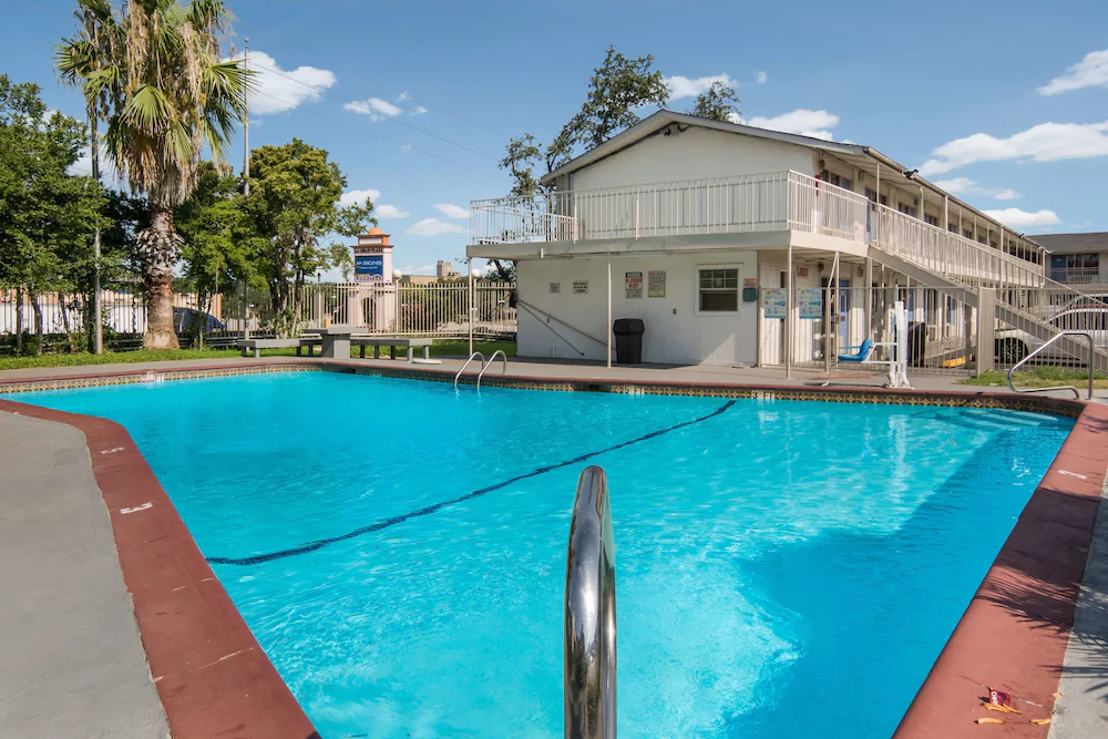 Motel 6 Fort Worth Seminary