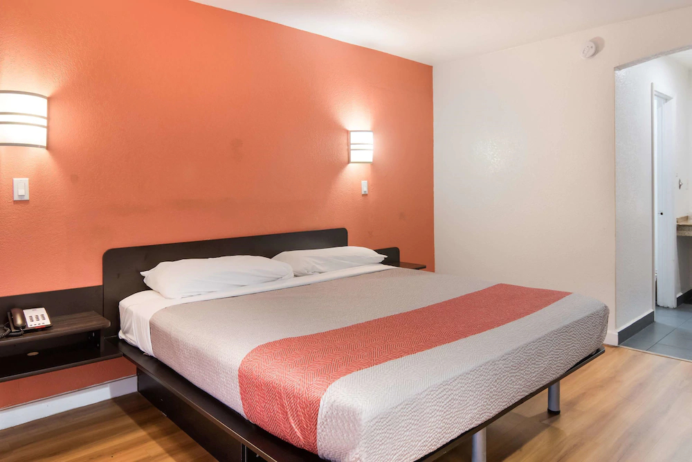 Motel 6 Fort Worth Seminary