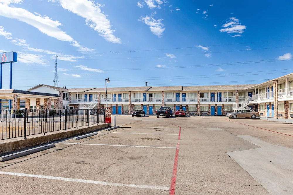 Motel 6 Ft Worth Convention Center