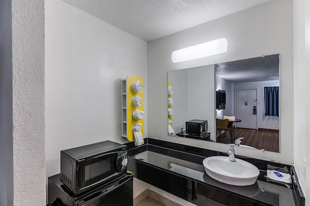 Motel 6 Ft Worth Convention Center