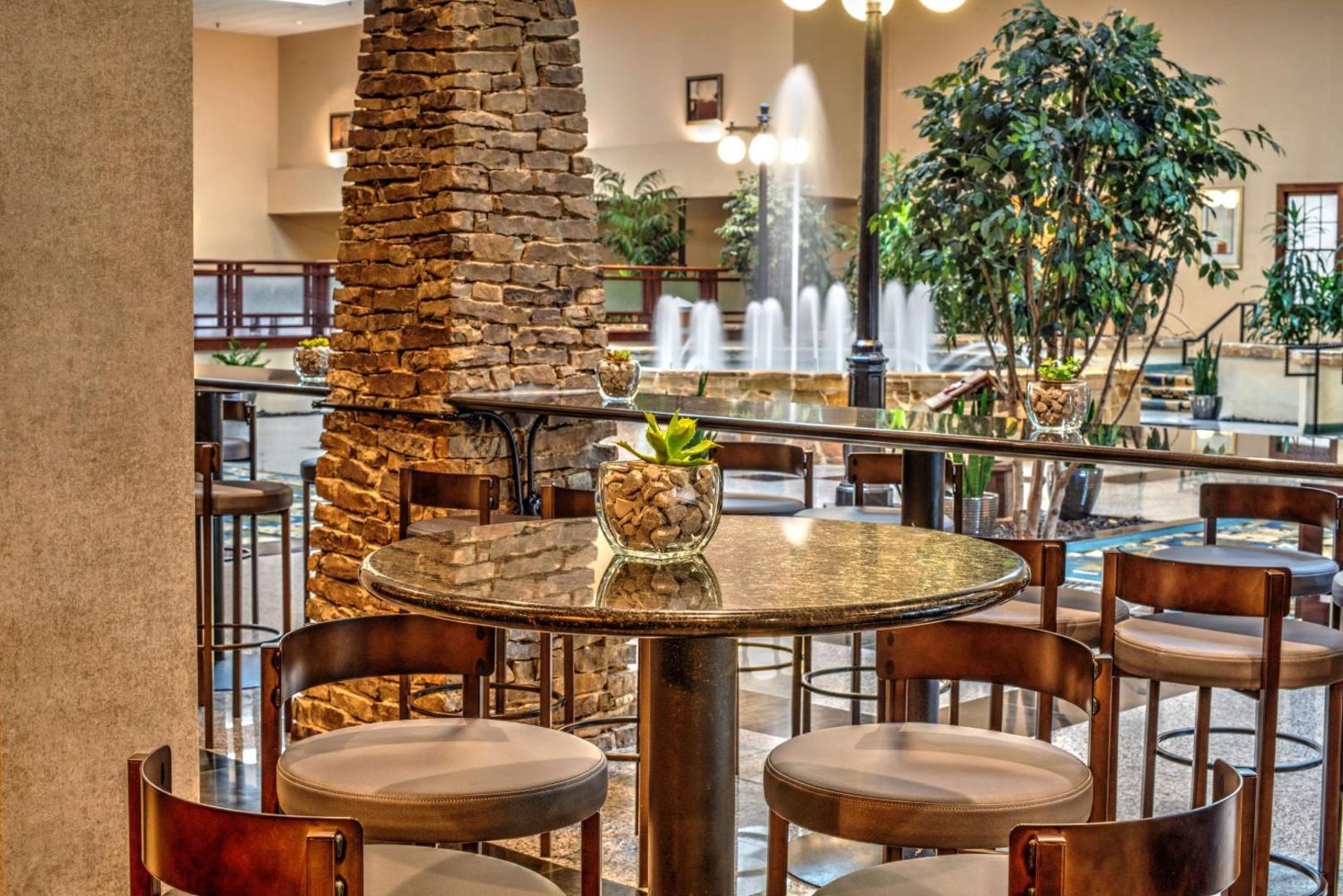 Radisson Fort Worth North - Fossil Creek