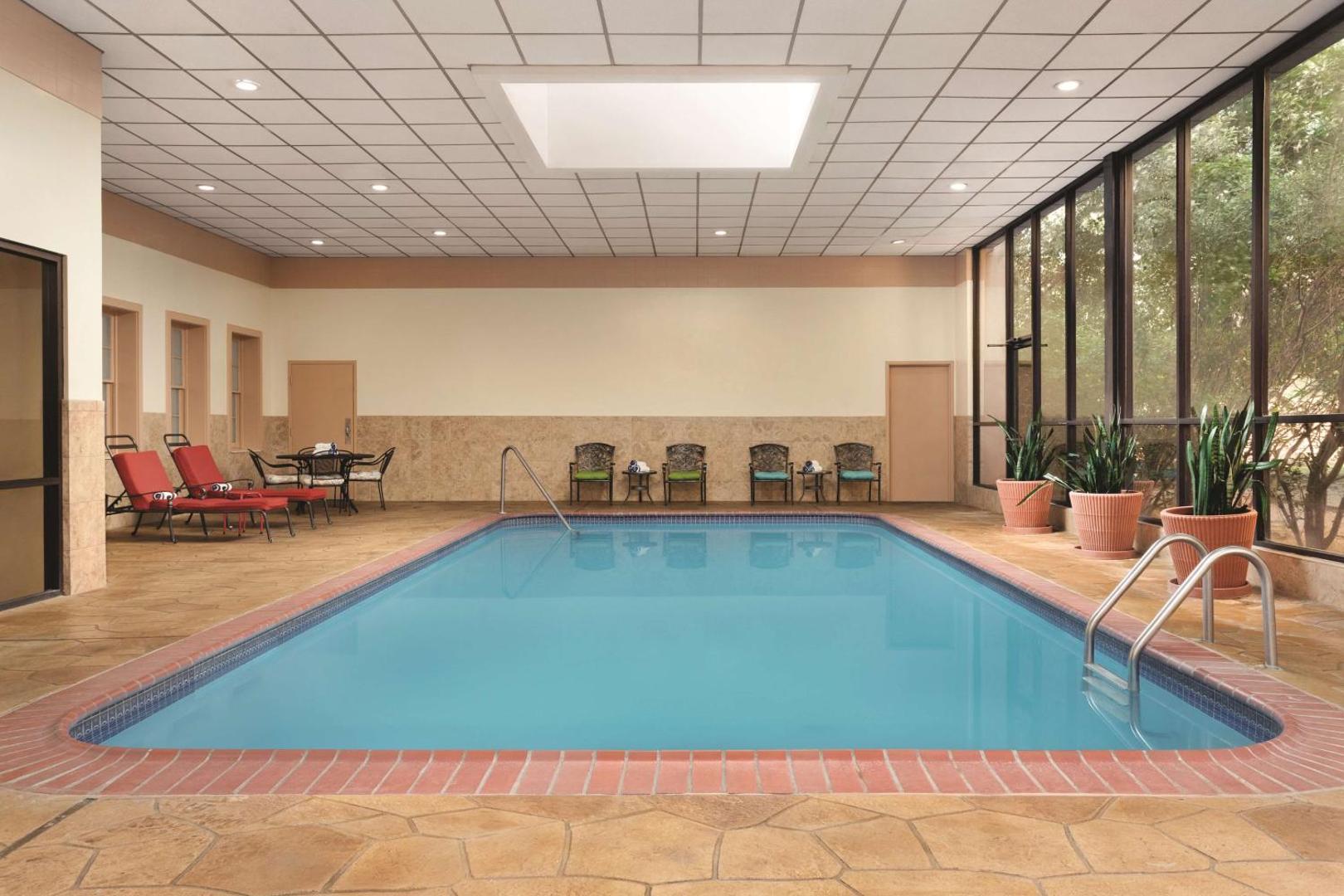 Radisson Fort Worth North - Fossil Creek