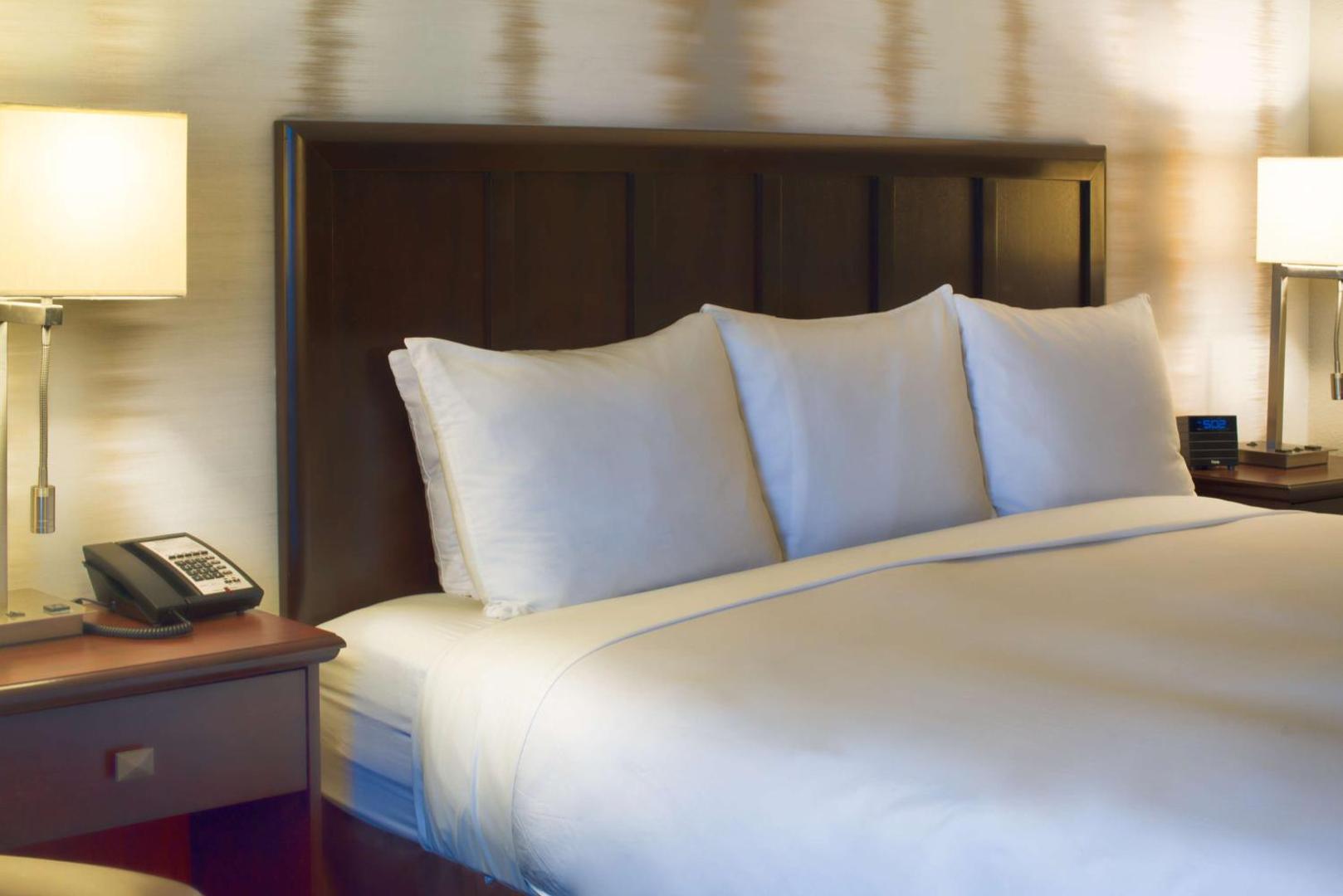 Radisson Fort Worth North - Fossil Creek