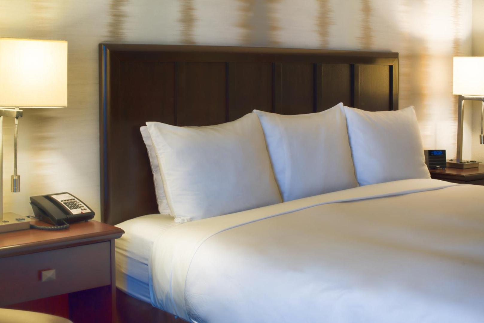 Radisson Fort Worth North - Fossil Creek