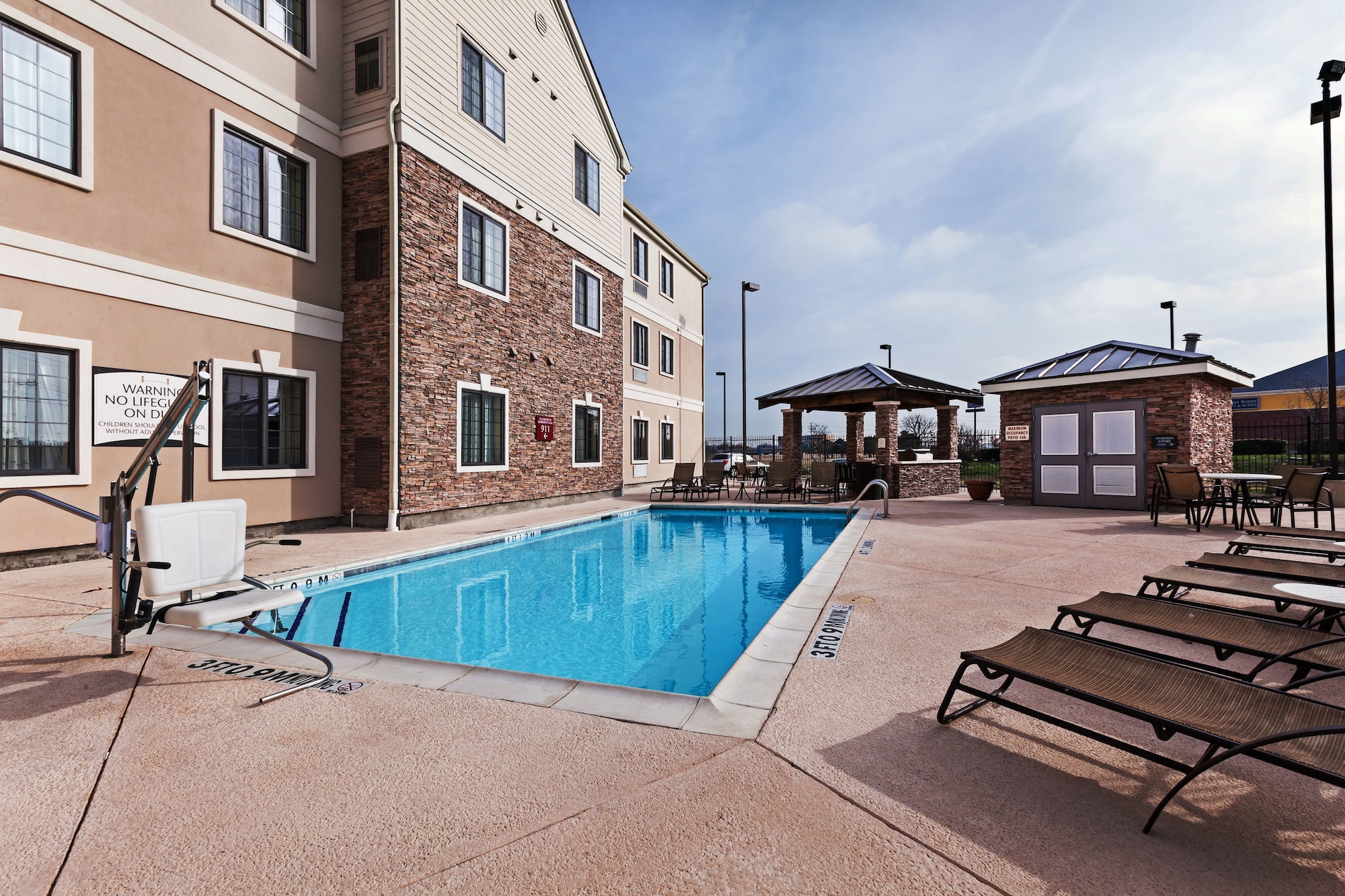 Staybridge Suites West Fort Worth