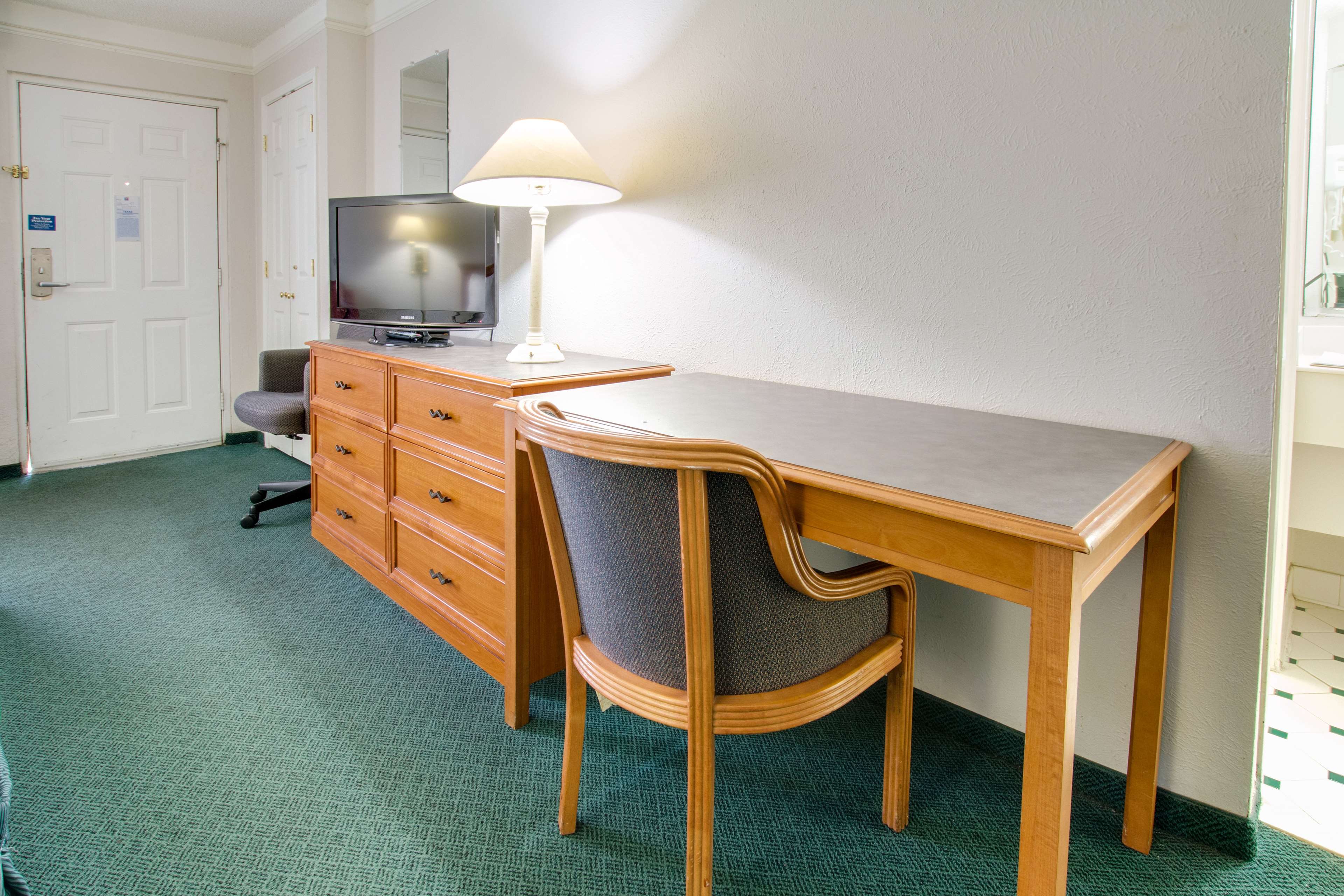 Studio 6 Ft Worth - West Medical Center