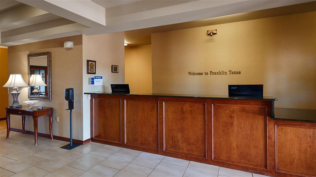 Franklin Inn & Suites