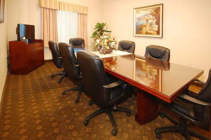 Franklin Inn & Suites