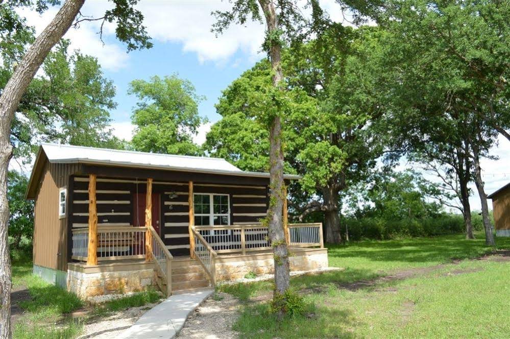 Vineyard Trail Cottages