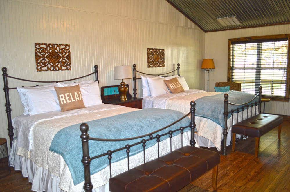 Vineyard Trail Cottages