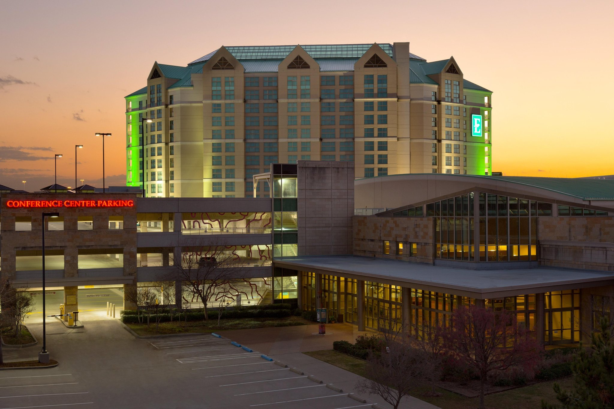 Embassy Suites Dallas Frisco Convention & Spa
