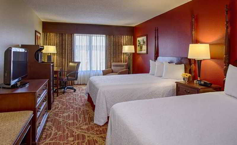 Hampton Inn & Suites Frisco-Legacy Park
