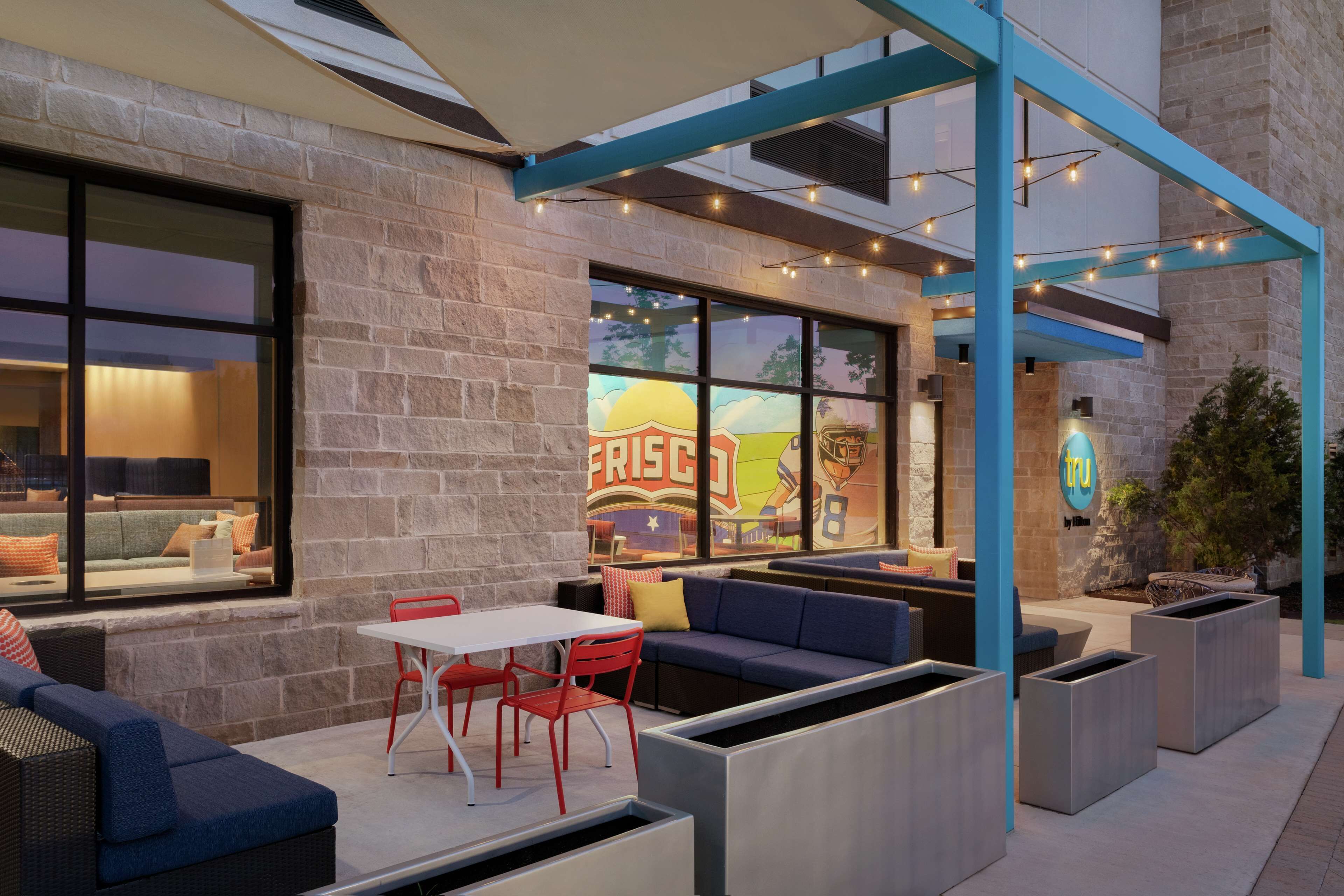 Tru by Hilton Frisco Dallas