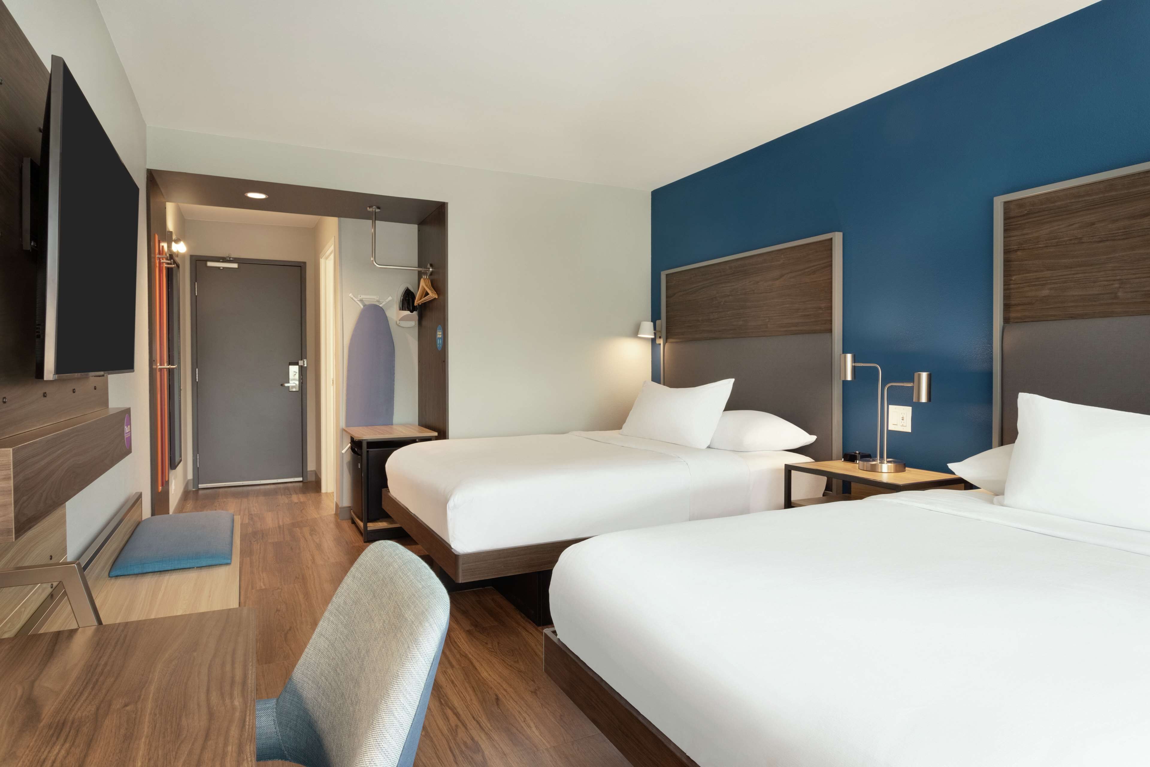 Tru by Hilton Frisco Dallas