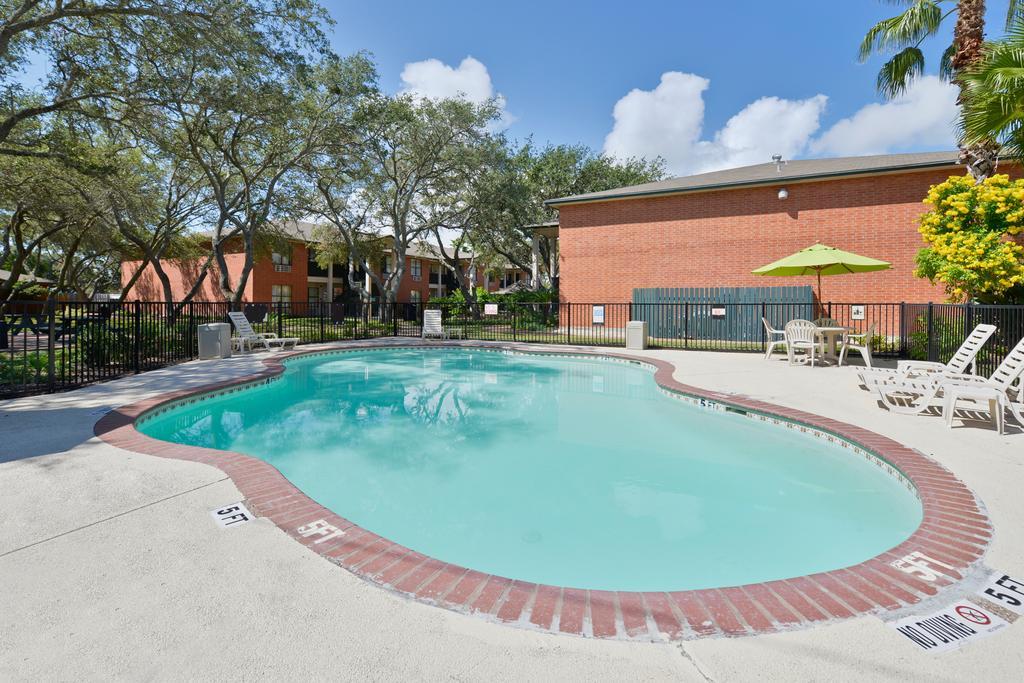 Econo Lodge Inn & Suites Fulton - Rockport
