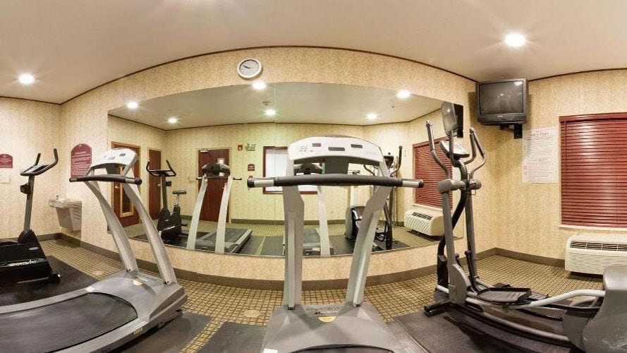 Holiday Inn Express & Suites Gainesville