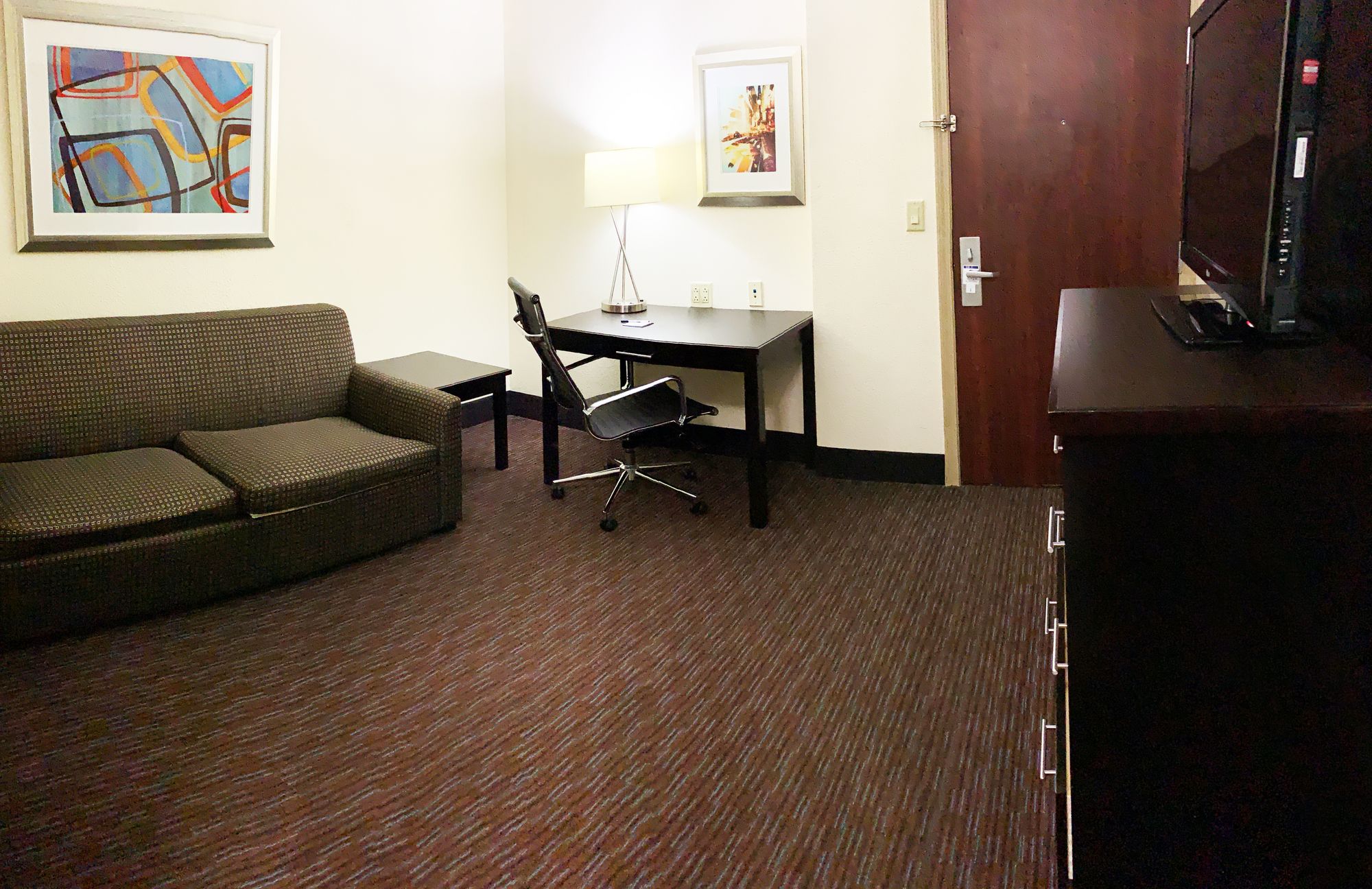 Holiday Inn Express & Suites Gainesville