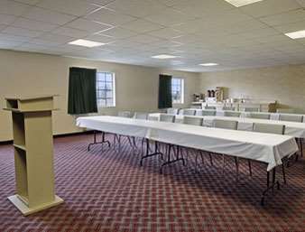 Super 8 by Wyndham Gainesville TX