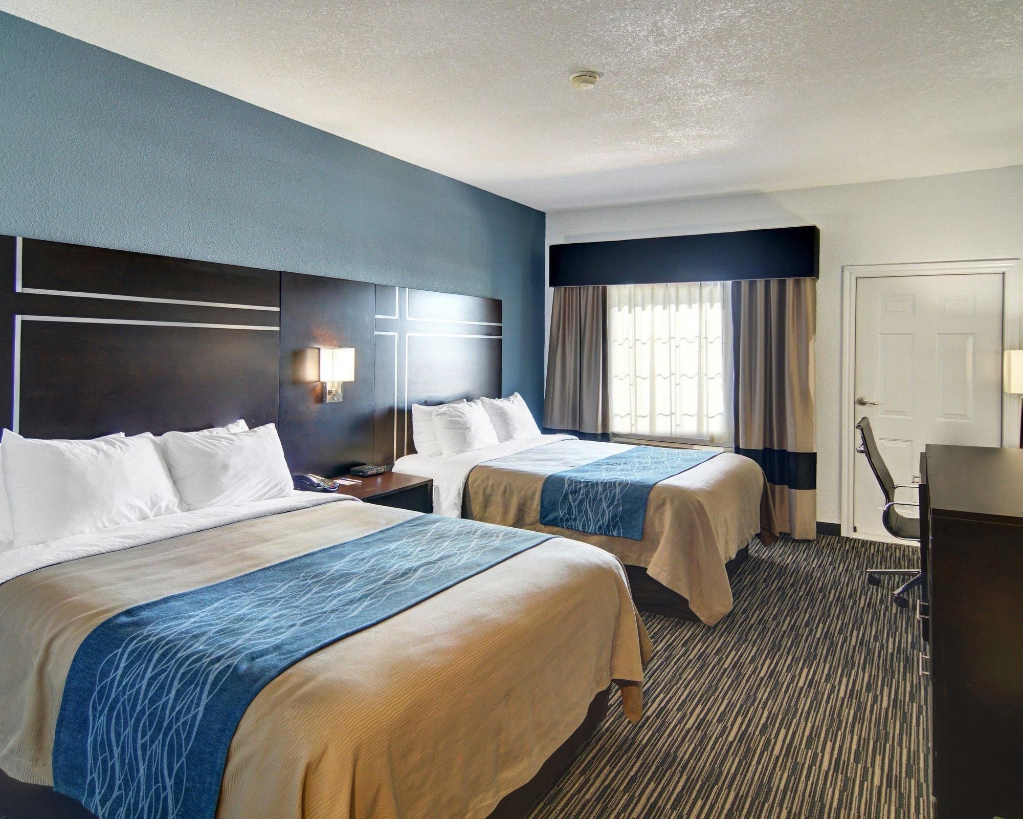 Spark By Hilton Galveston