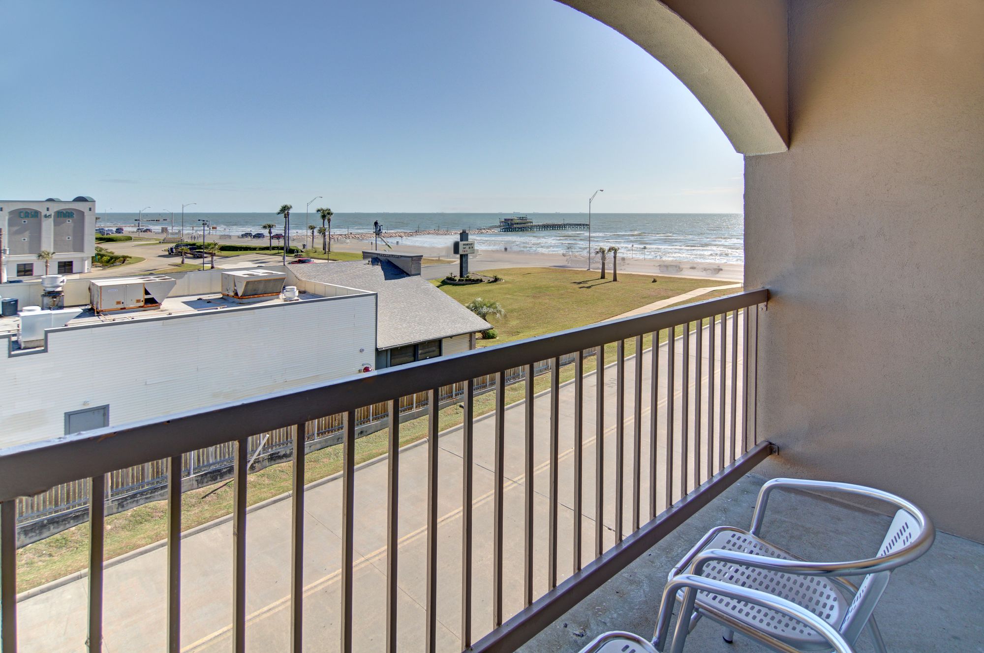 Spark By Hilton Galveston