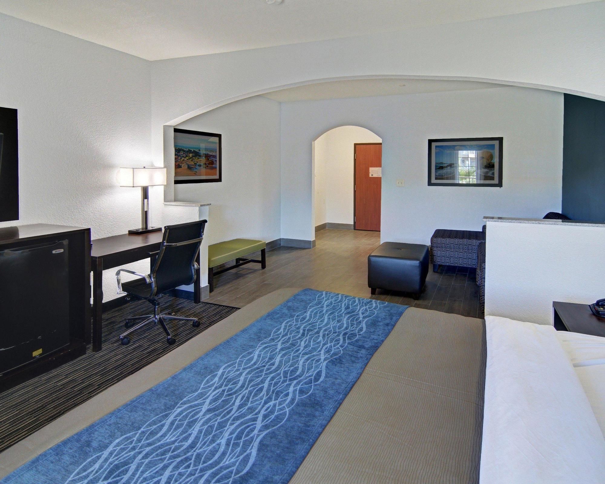 Spark By Hilton Galveston