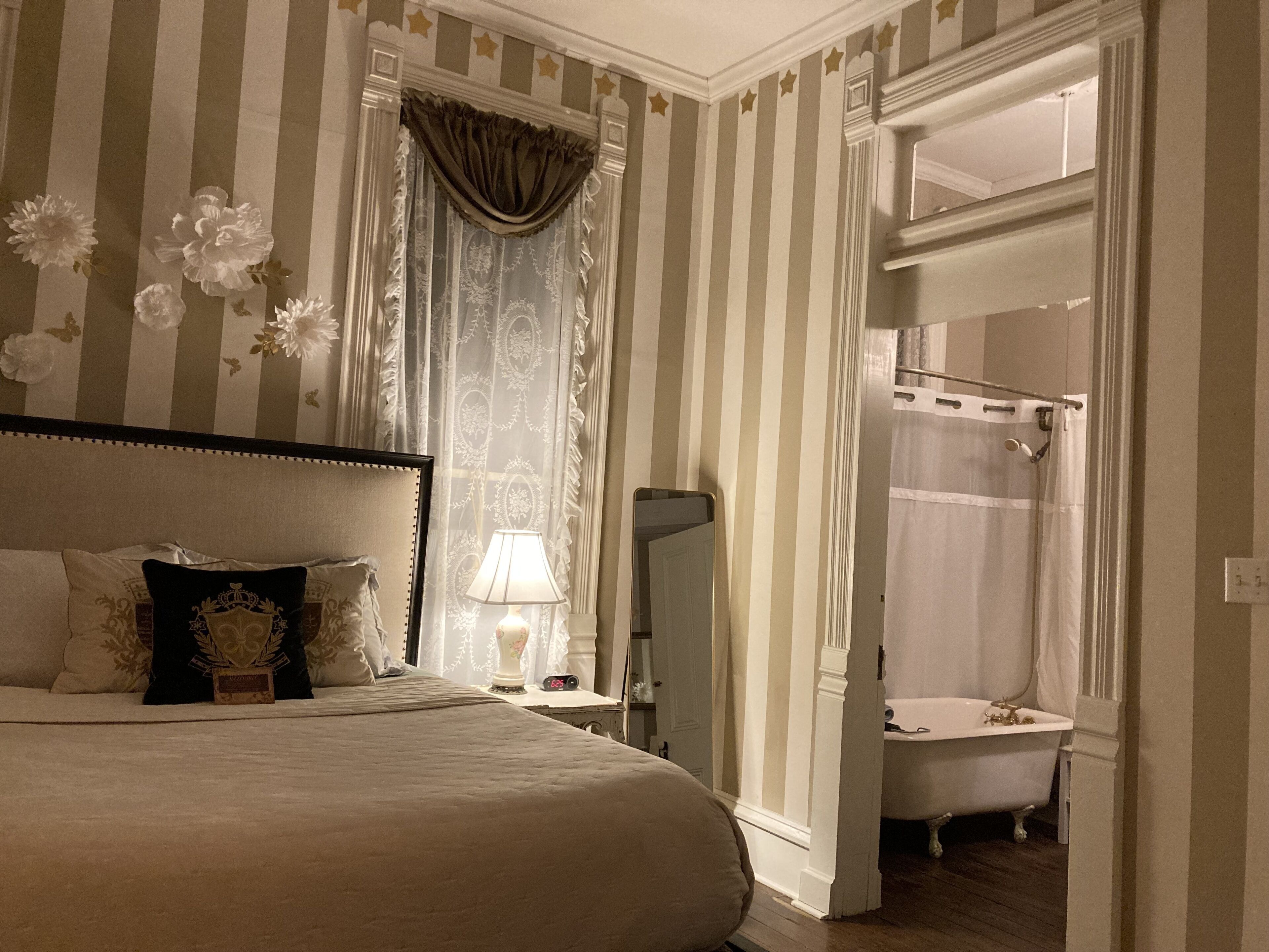 Coppersmith Inn Bed and Breakfast