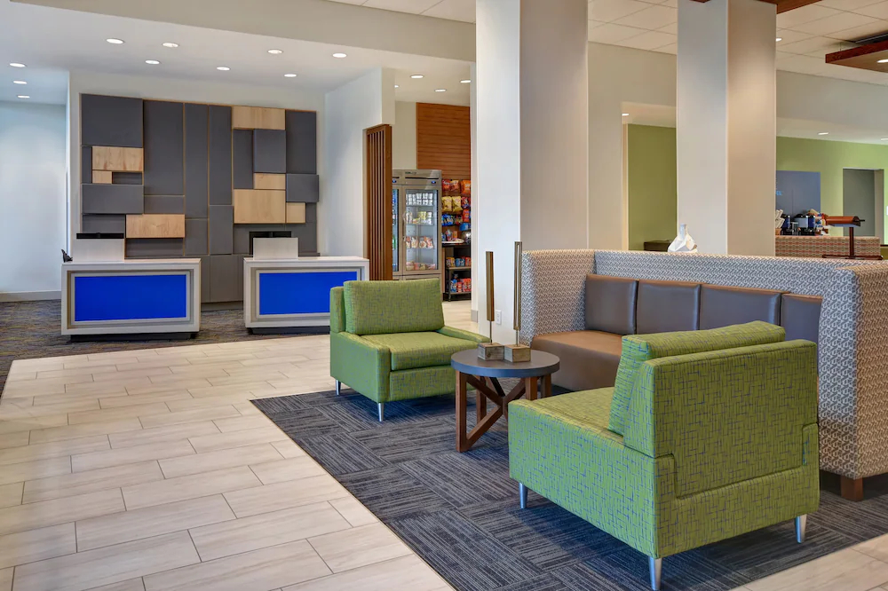 Holiday Inn Express & Suites Galveston Beach
