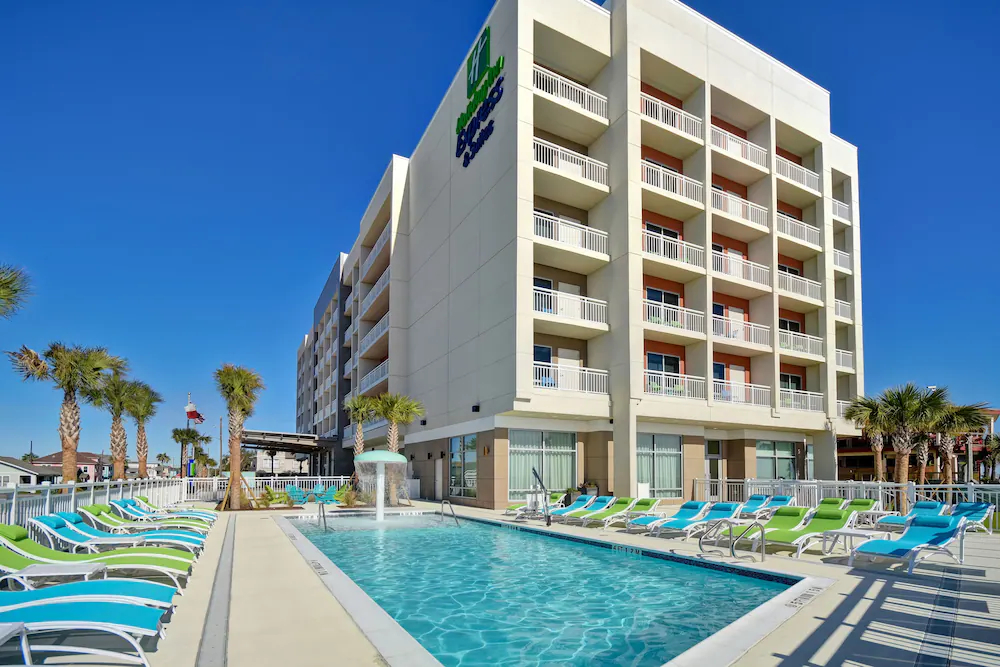 Holiday Inn Express & Suites Galveston Beach