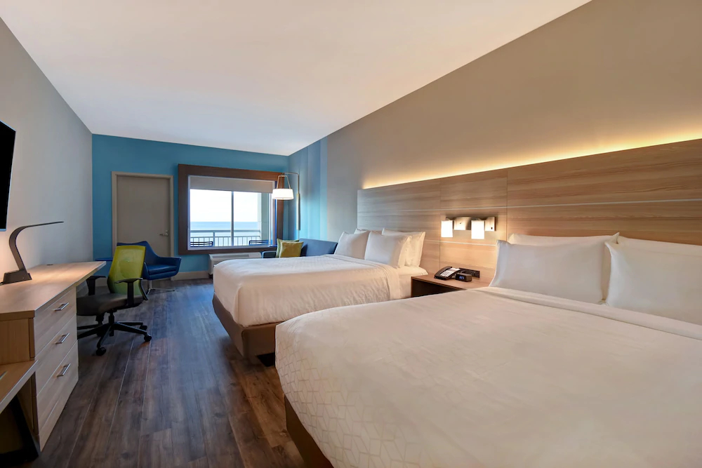Holiday Inn Express & Suites Galveston Beach