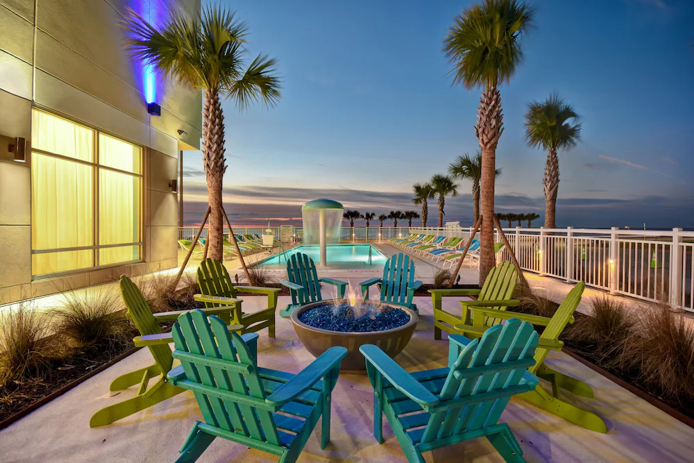 Holiday Inn Express & Suites Galveston Beach