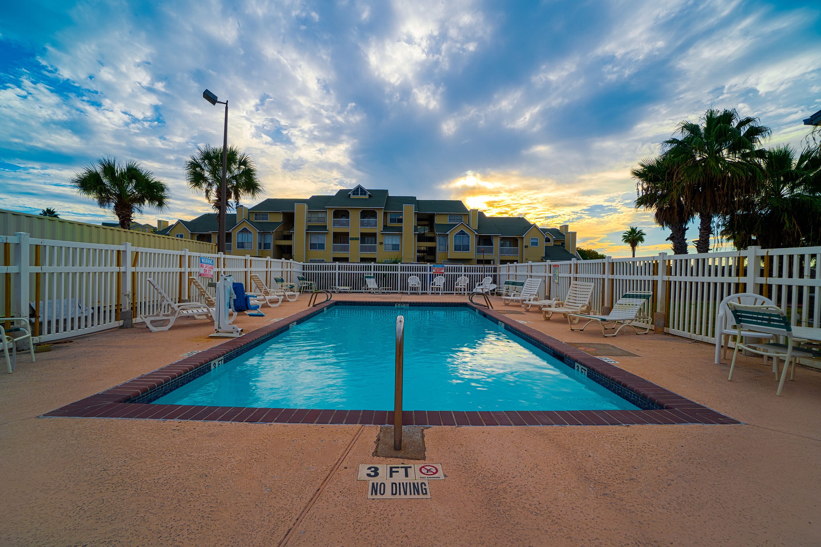 Island Inn